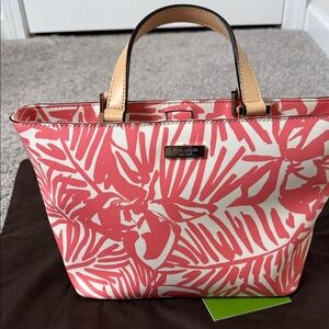 Kate Spade Coral and Cream Leaf Print Tote